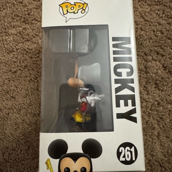 Funko Pop! Mickey Vinyl Figure - Black, Red, White - Picture 4 of 6